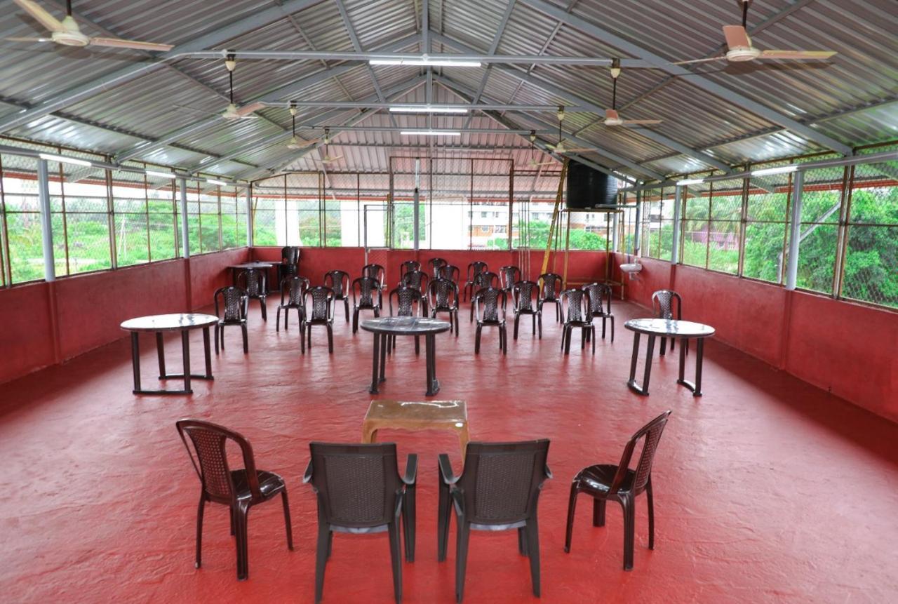 Castle Home Stays Udupi Esterno foto